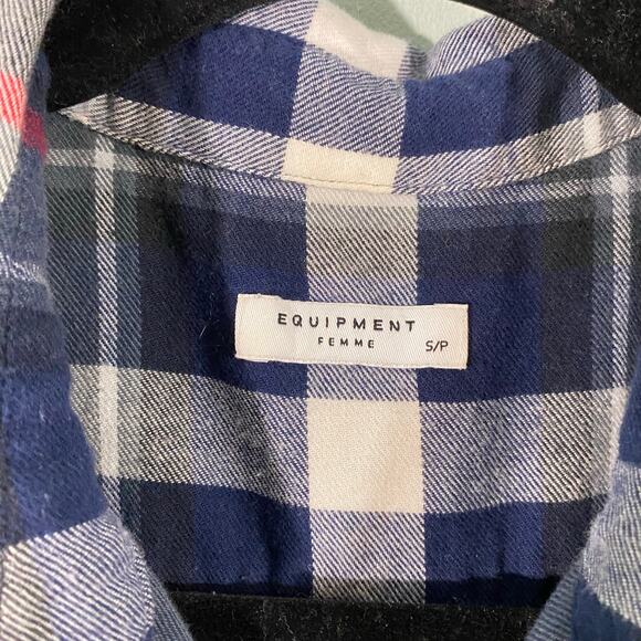 Equipment Women’s Red White and Grey Plaid Button Up Flannel Shirt Size S - Picture 4 of 9
